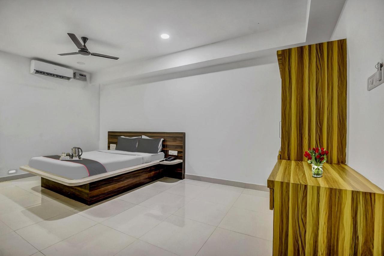 Hotel Sai Town House Mangaluru Zewnętrze zdjęcie